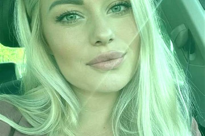 Iris, 35, a blonde hazel-eyed caribbean companion based in Zhenqiao. Offering Party Girl, GFE, Prostate Massage, Couples. Available for incall and outcall, o...