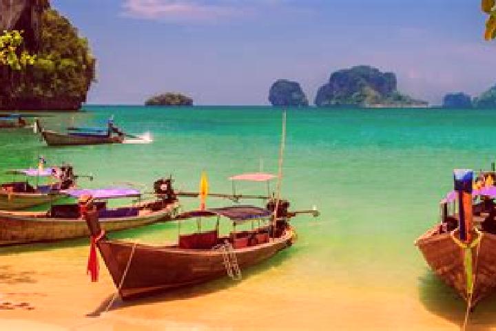 Iris, 35 — Escort in Thap Than, Thailand