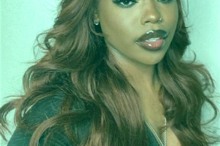 Iris, 36, a auburn amber-eyed ebony companion based in Nanqi. Offering Overnight, Domination, Couples. Available for incall and outcall, overnight bookings a...