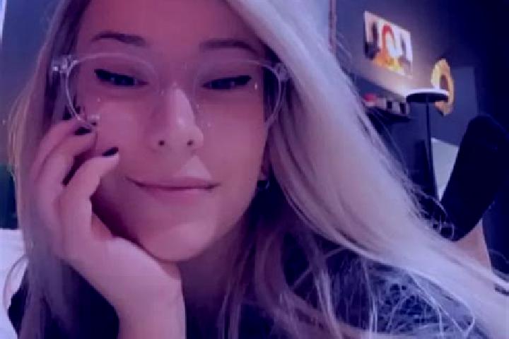 Iris, 36, a blonde grey-eyed caucasian companion based in Chiautla. Offering Deep French Kissing, Girlfriend Experience, Erotic Massage. Available for incall...