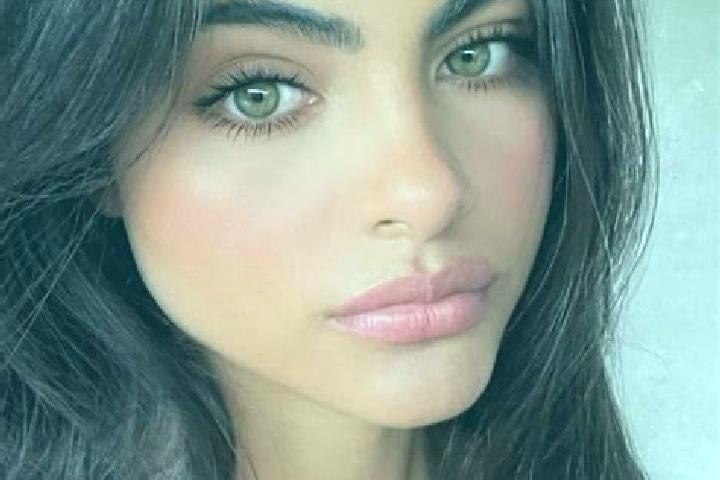 Iris, 36, a brunette green-eyed mixed companion based in Mount Lehman. Offering CIM, Duos, A-Level, Overnight. Available for incall and outcall, overnight bo...