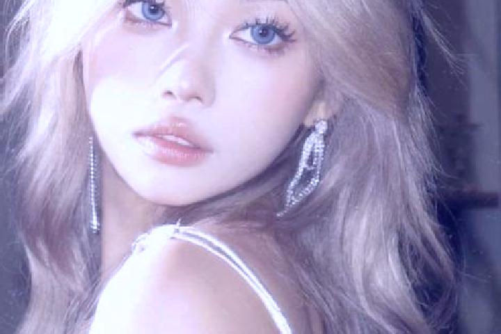 Iris, 36, a platinum blonde blue-eyed asian companion based in Hatunsaray. Offering Duos, BDSM, Striptease, Fetish, CIM. Available for incall and outcall, da...