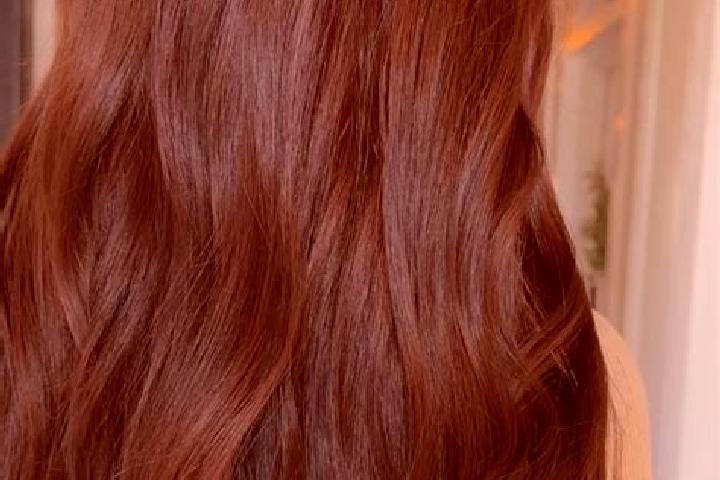 Iris, 36, a red brown-eyed european companion based in Waldfeucht. Offering Striptease, Tantra, GFE. Available for incall and outcall, day and evening dates.