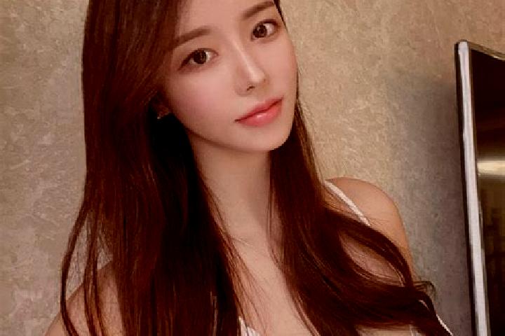Iris, 36 — Escort in Erniusuokou, China