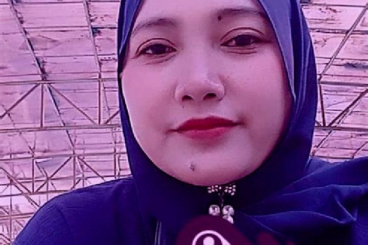 Iris, 36 — Escort in Krajan Dua, Indonesia