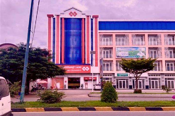 Iris, 36 — Escort in Mukh Kampul, Cambodia
