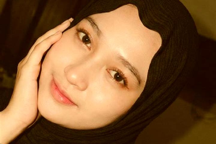 Iris, 36 — Escort in Ngamprah, Indonesia
