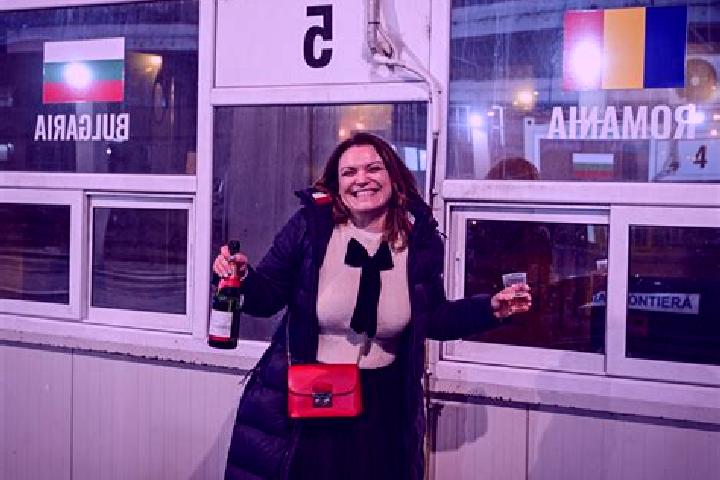 Iris, 36 — Escort in Pomi, Romania