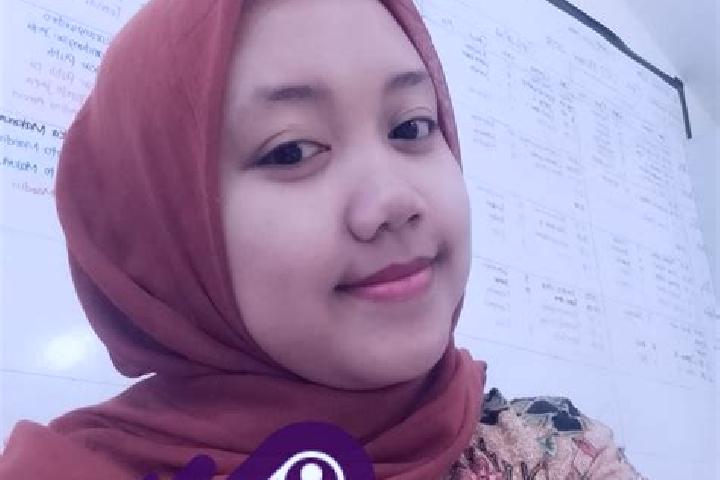 Iris, 36 — Escort in Sukoanyar, Indonesia