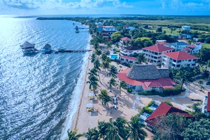 Iris, 36 — Escort in Trio Village, Belize