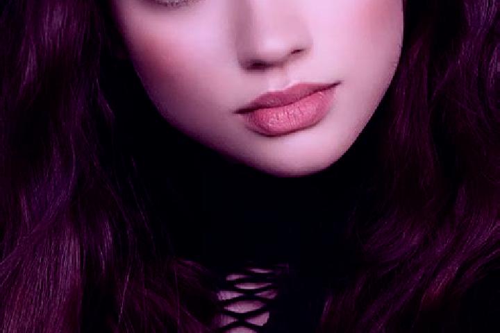 Iris, 37, a brunette dark-eyed european companion based in Ukaly. Offering Party Girl, Fetish, Massage, Travel Companion. Available for incall and outcall, o...