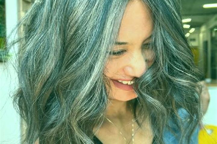 Iris, 37, a brunette grey-eyed asian companion based in Grigny. Offering Roleplay, Massage, Striptease, Party Girl. Available for incall and outcall, overnig...