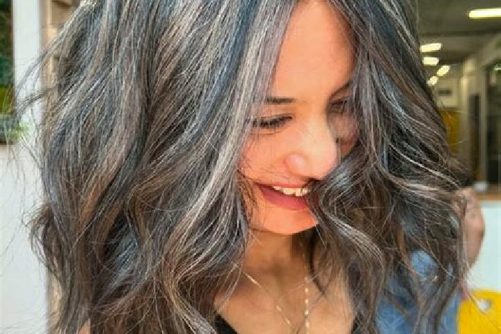 Iris, 37, a brunette grey-eyed caucasian companion based in Trainel. Offering Domination, Massage, Erotic Massage. Available for incall and outcall, overnigh...