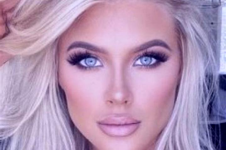 Iris, 37, a platinum blonde hazel-eyed asian companion based in Osku. Offering Tantra, Striptease, A-Level. Available for incall and outcall, overnight booki...