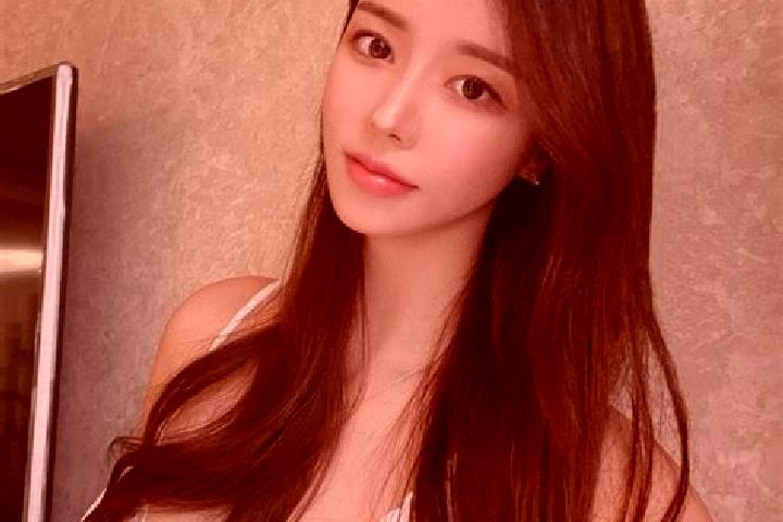 Iris, 37 — Escort in Fengting, China