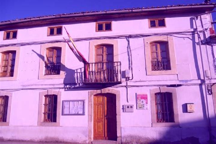 Iris, 37 — Escort in Respenda de la Pena, Spain