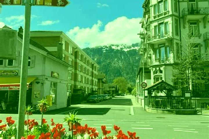 Iris, 37 — Escort in Rueyres, Switzerland