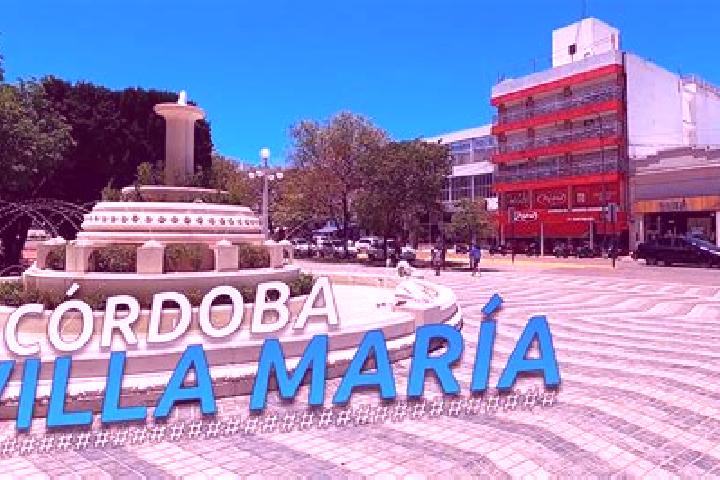 Iris, 37 — Escort in Villa de Maria, Argentina
