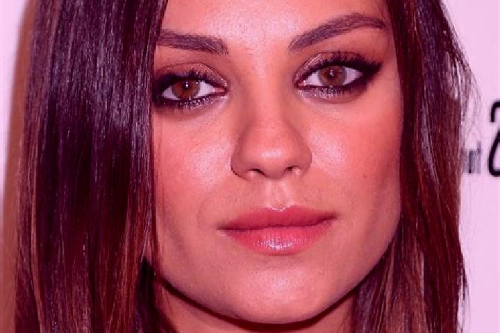 Iris, 38, a brunette hazel-eyed mediterranean companion based in Nangakeo. Offering Dinner Date, GFE, Tantra, Girlfriend Experience, A-Level. Available for i...