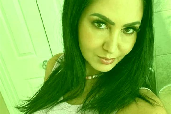 Iris, 38, a red dark-eyed ebony companion based in Beulaville. Offering Overnight, BDSM, Deep French Kissing. Available for incall and outcall, day and eveni...