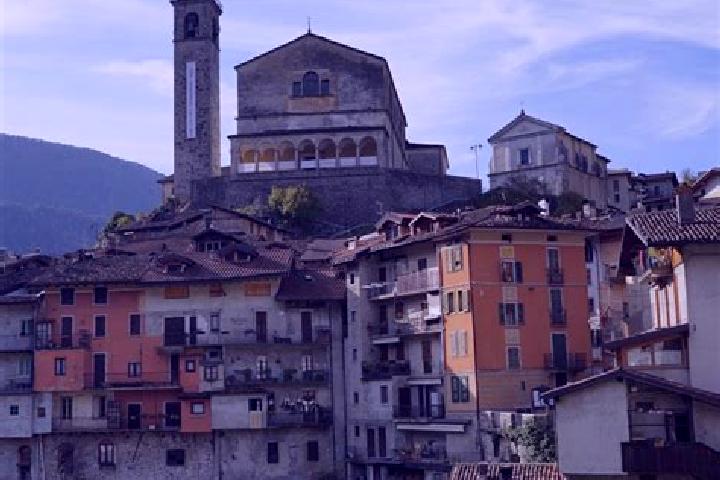 Iris, 38 — Escort in Cassinetta di Lugagnano, Italy