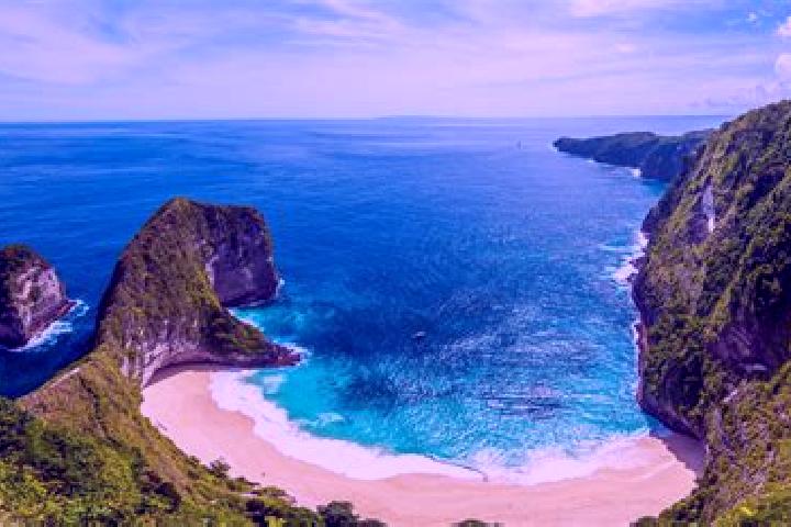 Iris, 38 — Escort in Hombakaripit, Indonesia