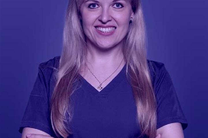 Iris, 38 — Escort in Kwaczala, Poland