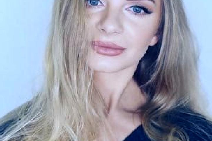 Iris, 38 — Escort in Nova Dofinivka, Ukraine