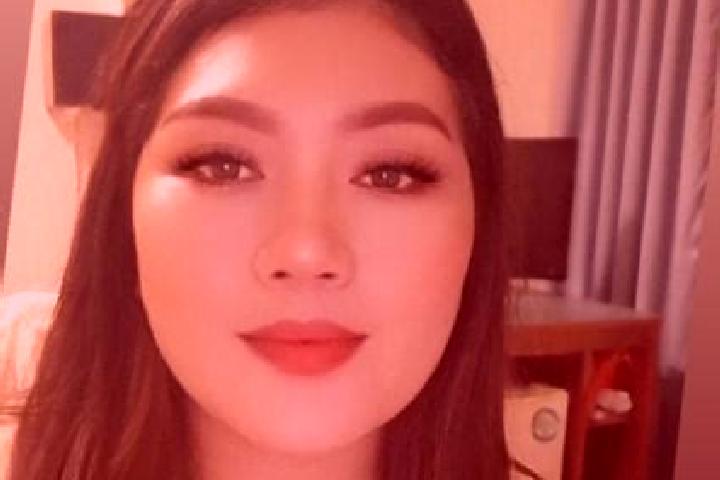 Iris, 39, a auburn amber-eyed asian companion based in Dahe. Offering GFE, OWO, Erotic Massage. Available for incall and outcall, day and evening dates.