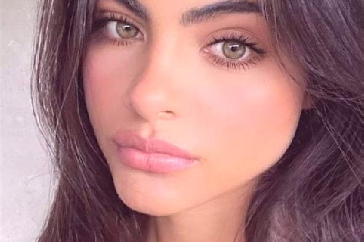 Iris, 39, a black hazel-eyed latina companion based in Chesterbrook. Offering Dinner Date, CIM, Deep French Kissing, Tantra, Girlfriend Experience. Available...