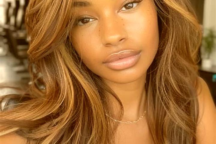 Iris, 39, a dark blonde brown-eyed mixed companion based in Egg. Offering Travel Companion, Roleplay, BDSM, Dinner Date. Available for incall and outcall, ov...