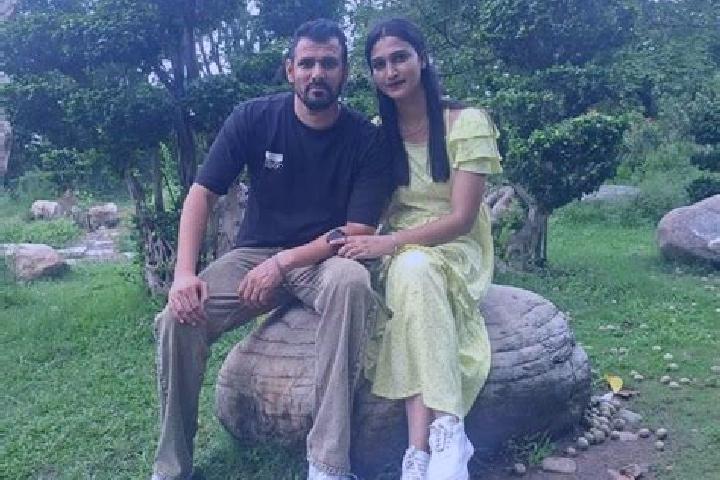 Iris, 39 — Escort in Ashmuji Khalsa, India