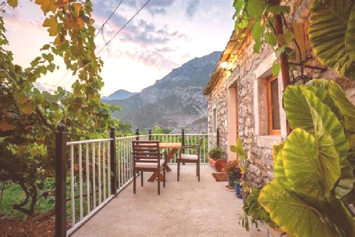 Iris, 39 — Escort in Lumas, Albania