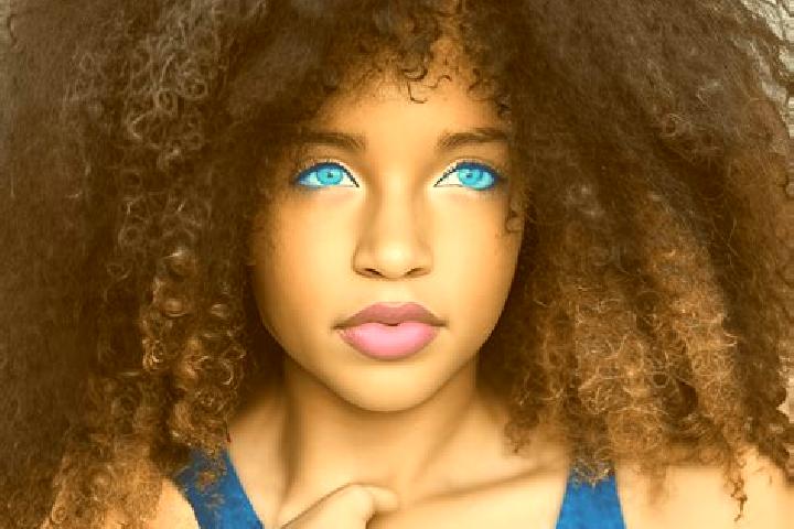 Isabella, 20, a black blue-eyed mixed companion based in Alahaermae. Offering Duos, Roleplay, Tantra, Fetish. Available for incall and outcall, overnight boo...