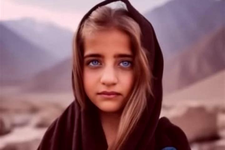 Isabella, 20, a red dark-eyed middle eastern companion based in Emo. Offering Overnight, Roleplay, Fetish, Couples. Available for incall and outcall, day and...