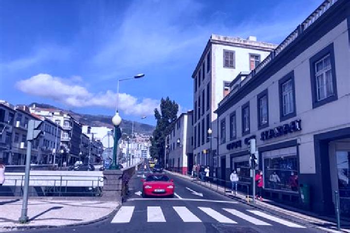 Isabella, 20 — Escort in Avintes, Portugal