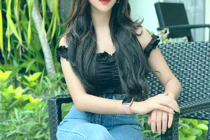 Isabella, 20 — Escort in Bayuwan, Indonesia