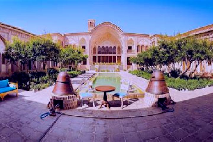 Isabella, 20 — Escort in Gav Khaneh, Iran