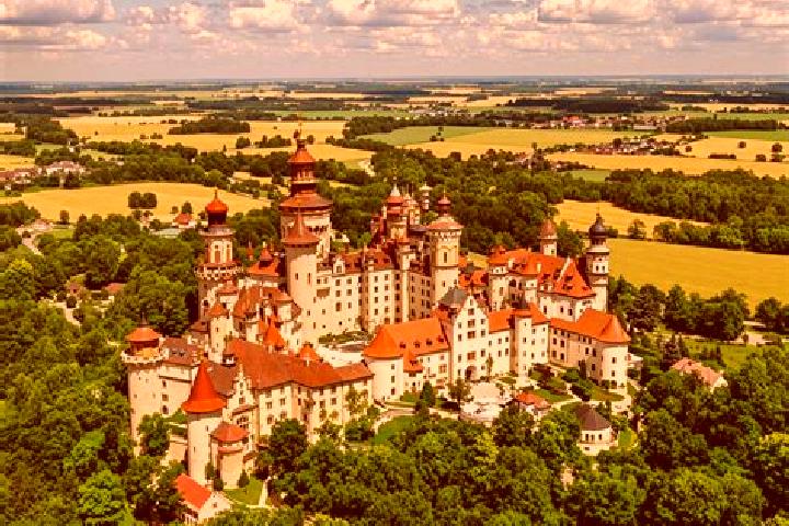 Isabella, 20 — Escort in Grimmenstein, Austria