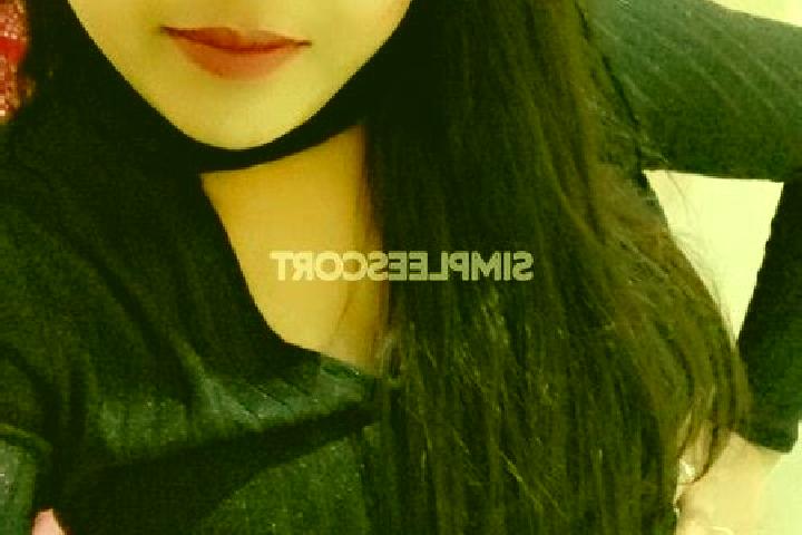 Isabella, 20 — Escort in Lakhyabad, India