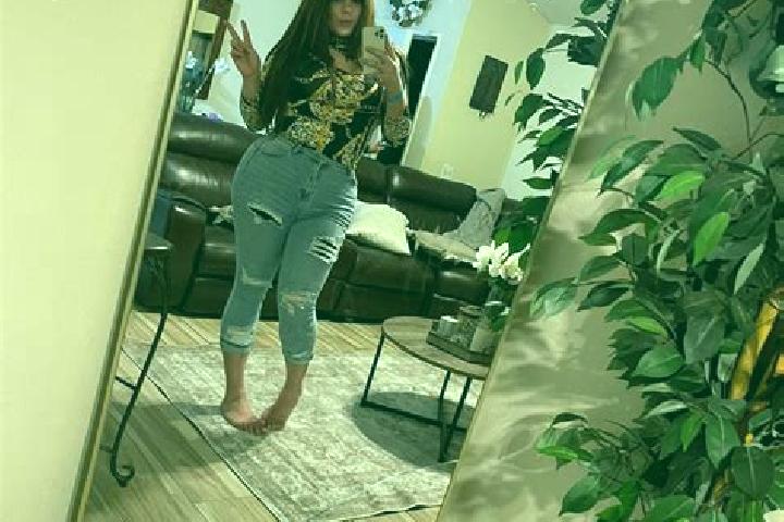 Isabella, 20 — Escort in Oluklu, Turkey