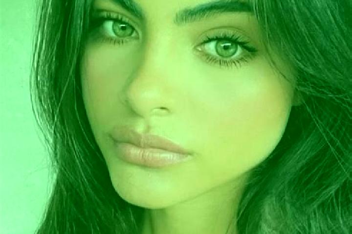 Isabella, 21, a brunette green-eyed caucasian companion based in Mede. Offering 69, Roleplay, Massage. Available for incall and outcall, overnight bookings a...