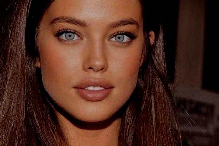 Isabella, 21, a chestnut green-eyed caribbean companion based in Menik. Offering Roleplay, BDSM, Overnight. Available for incall and outcall, day and evening...