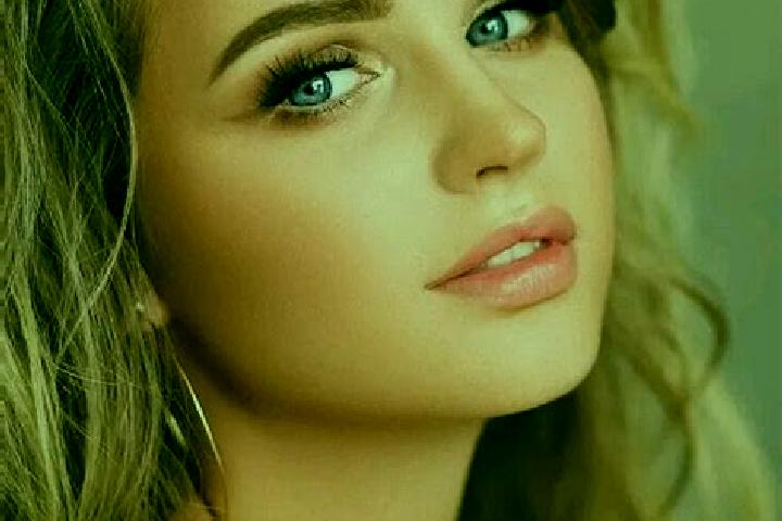 Isabella, 21, a dark blonde blue-eyed mediterranean companion based in Tai Hang. Offering 69, Massage, Deep French Kissing. Available for incall and outcall,...