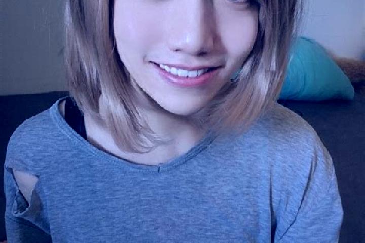 Isabella, 21, a platinum blonde brown-eyed asian companion based in Bao. Offering A-Level, Fetish, Domination. Available for incall and outcall, day and even...