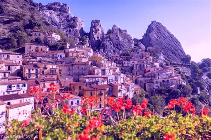 Isabella, 21 — Escort in Castelmezzano, Italy