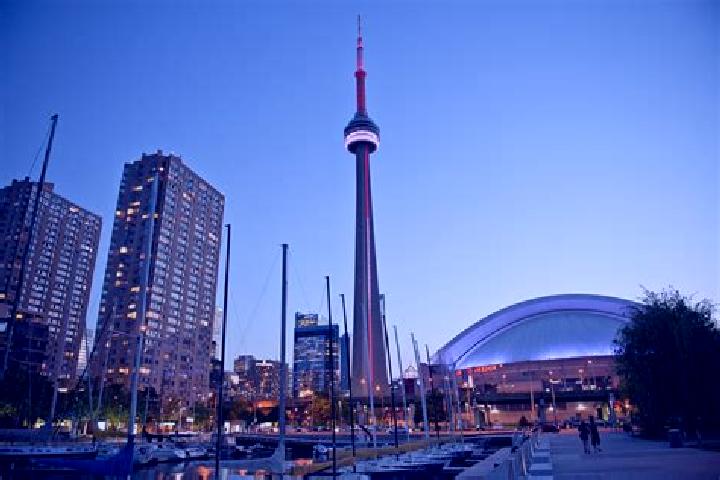 Isabella, 21 — Escort in New Toronto, Canada