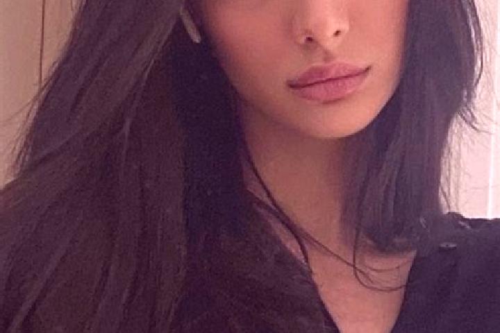Isabella, 22, a black dark-eyed middle eastern companion based in Leforest. Offering Fetish, Dinner Date, Tantra, Prostate Massage, GFE. Available for incall...
