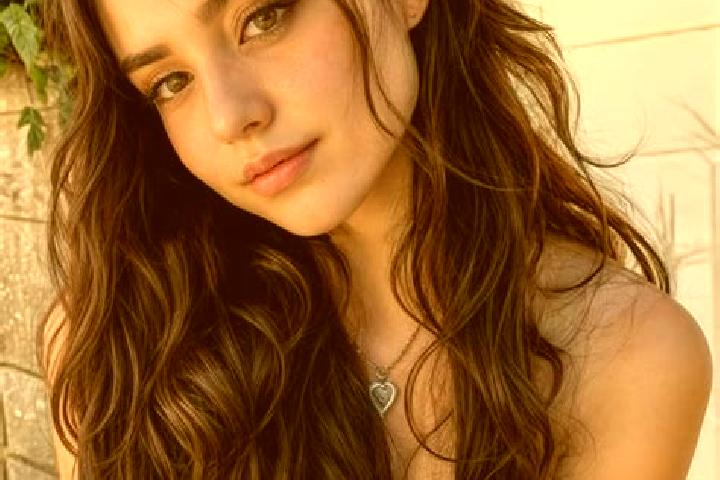 Isabella, 22, a black hazel-eyed middle eastern companion based in Uchunju Zobujug. Offering Roleplay, CIM, GFE, Girlfriend Experience, OWO. Available for in...