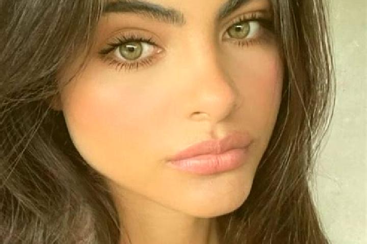Isabella, 22, a brunette green-eyed indian companion based in Fishhook. Offering Duos, Massage, Deep French Kissing. Available for incall and outcall, overni...